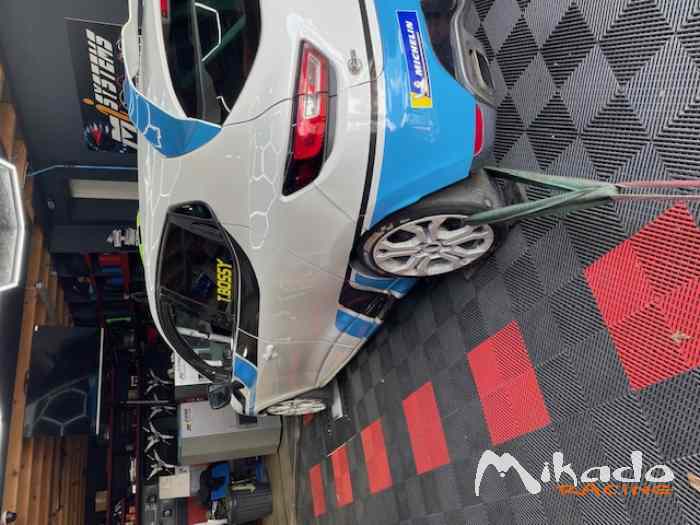 Vends 2 Clio 4 cup 1