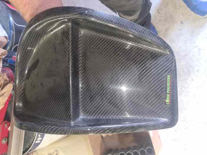 Console centrale carbone de saxo neuve