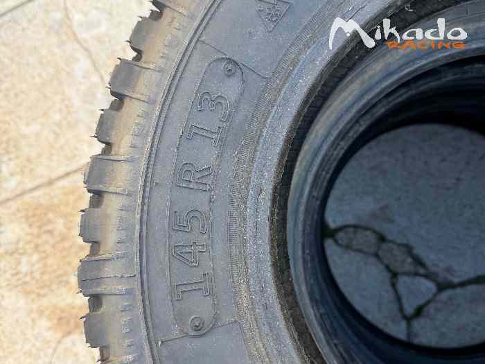 Pneu burzet clou 145x13 2