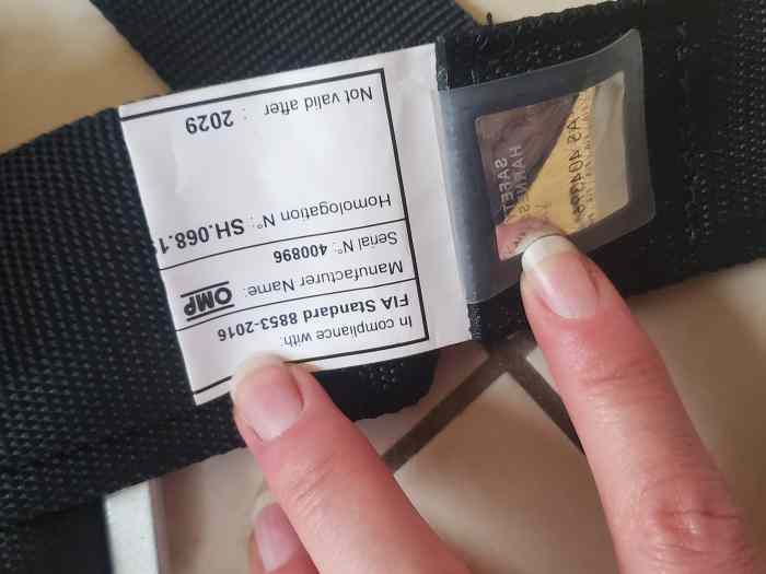 Harnais FIA OMP First 6 points noir 1