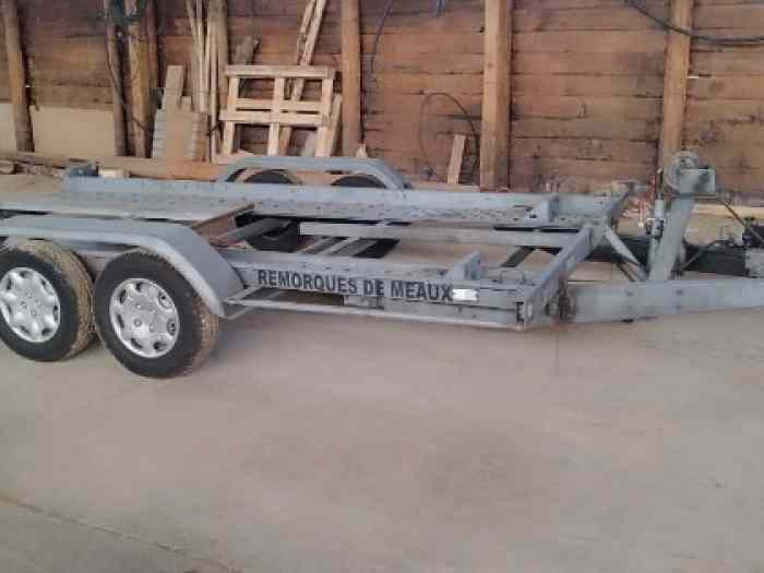Remorque plateau porte voiture double essieux 0