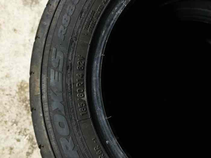 Pneu toyo 14 pouces 2