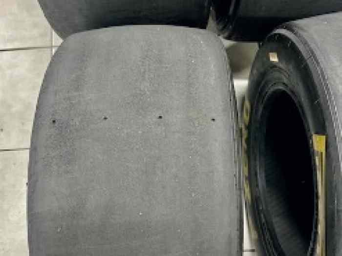 4 tyres Pirelli Soft 1