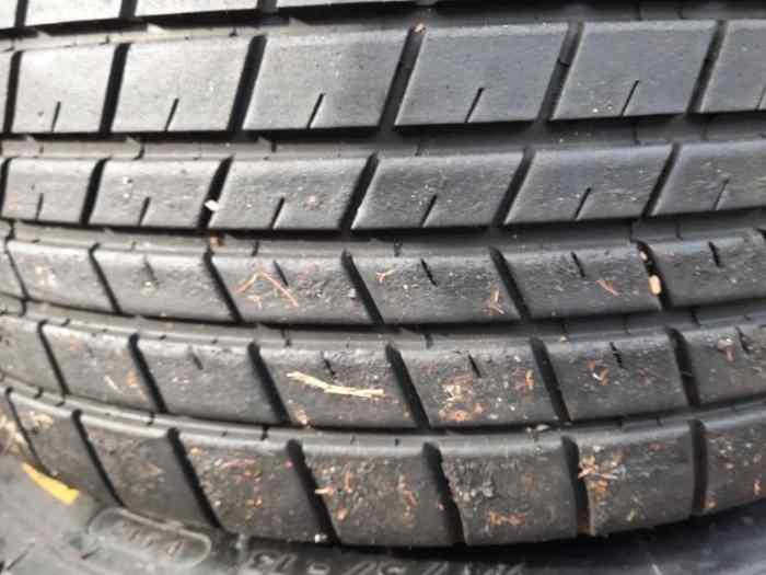 PNEUS MICHELIN S412 et P412 2