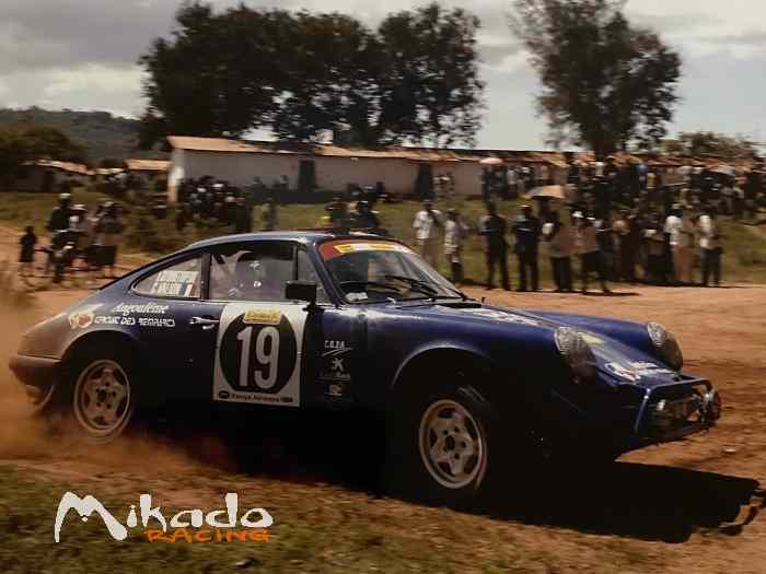 PORSCHE 911 – photo 5 sur 5