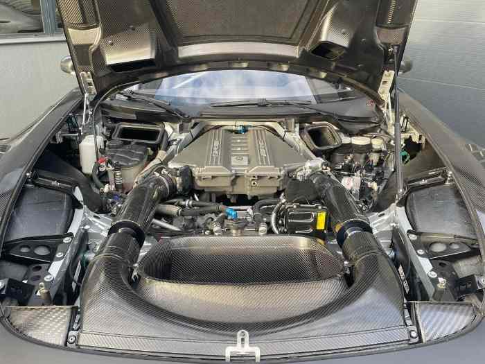 Mercedes AMG GT3 à vendre 2