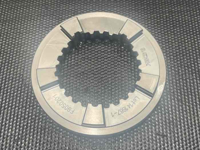 Toutes pièces de boites 208 R2 4