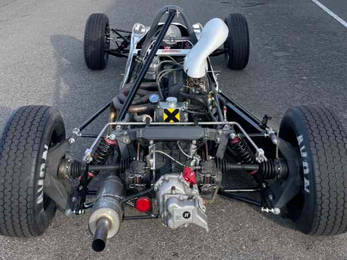 FORMULE FORD VAN DIEMEN RF76 3