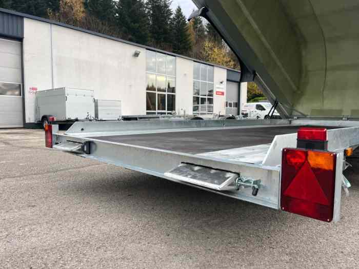 Remorque porte voiture fermée - neuve - en stock 5