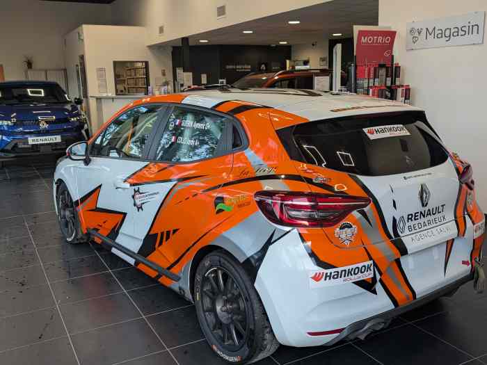 Clio RC5 + lot de bord 1