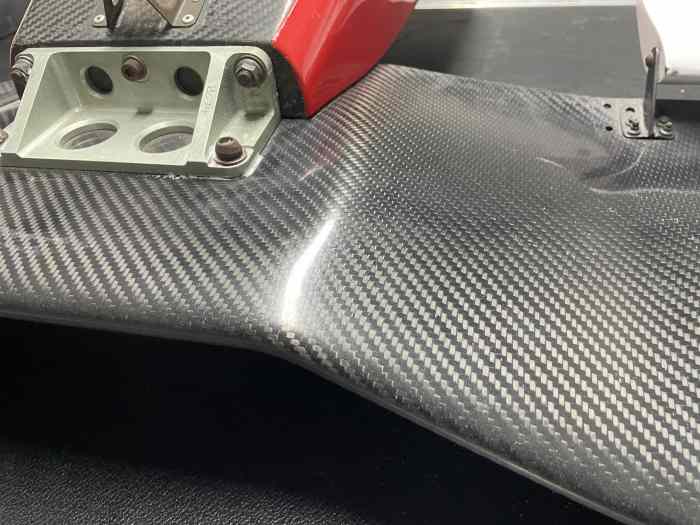 FORMULE 3000 REYNARD 93D - COSWORTH DFY - pièces - 2