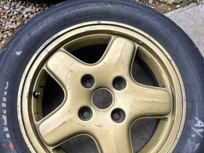 2 jantes 106 Xsi doré