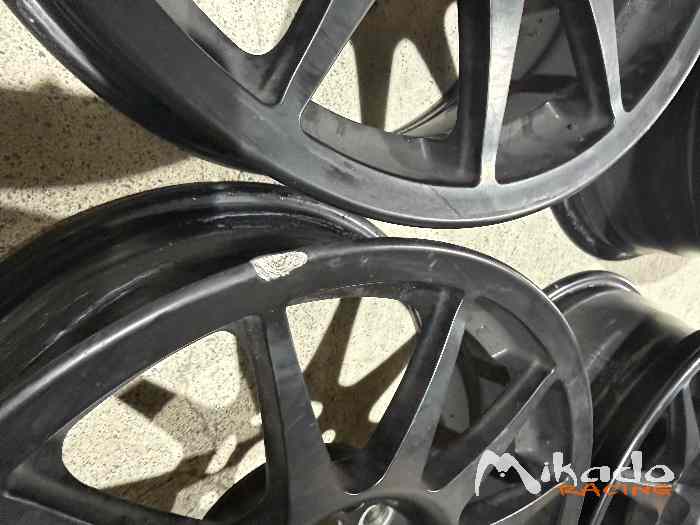 4 Jantes Speedline noir pour 208 R2 2