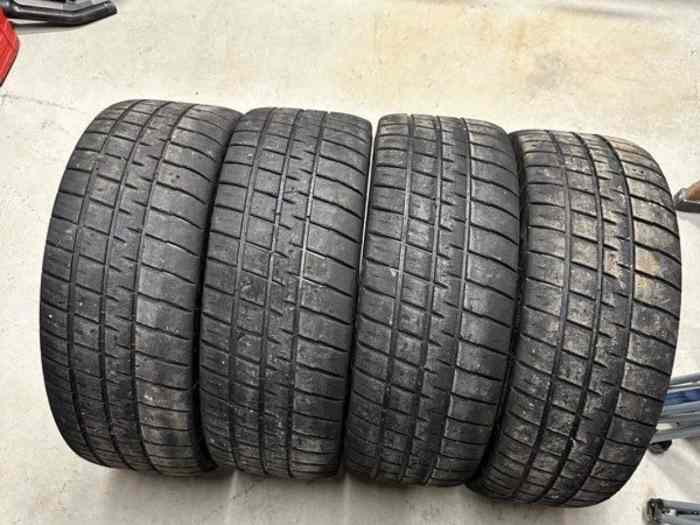 Lot de pneus Michelin en16 pouces 1