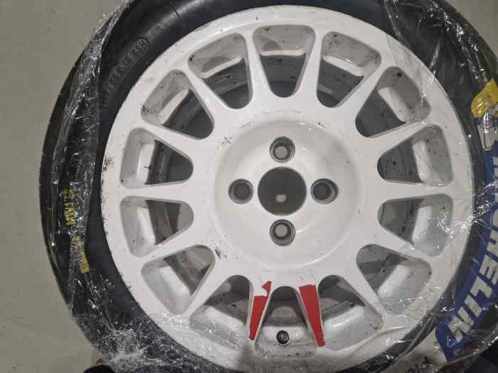 Jantes Renault 7x15 4x100 ET43 Clio Ragnotti GrN 0