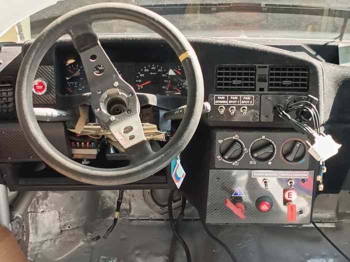 Peugeot 309 GTi 16V Annè 1991 A REMONTER 3