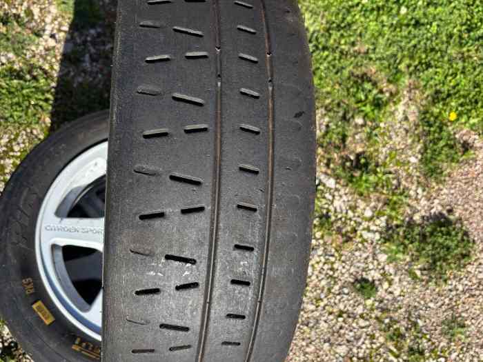 Pneus Pirelli en 15 3