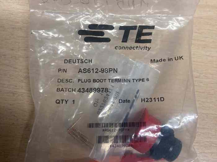 Connecteur DEUTSCH AS012-35SN