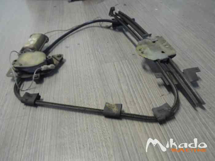 LEVE-VITRE AVANT DROIT 82379538 LANCIA DELTA 4