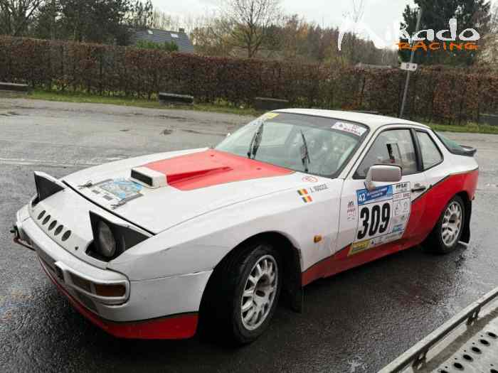 Porsche® 944 2.5 (1984) – 134 500 km...