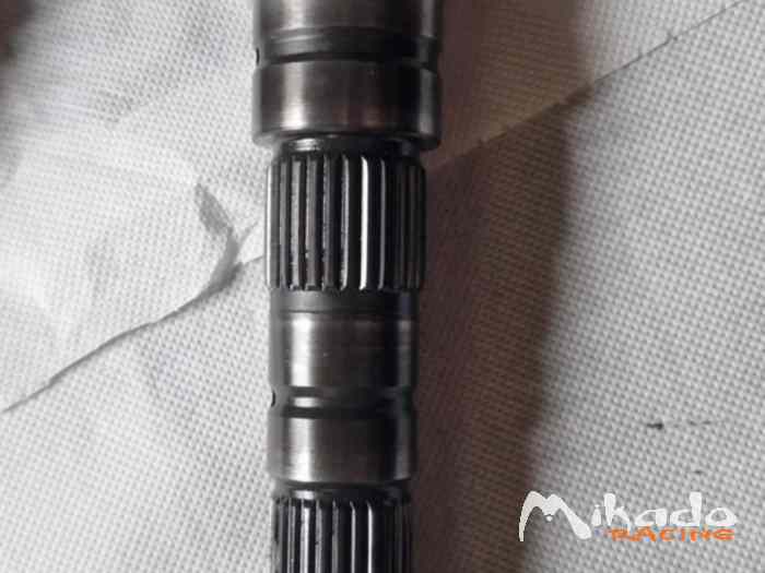 Couple court 13x68 be4 5 vitesses 1