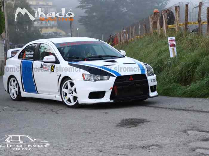 Vendo Mitsubishi Lancer Evo 10 1