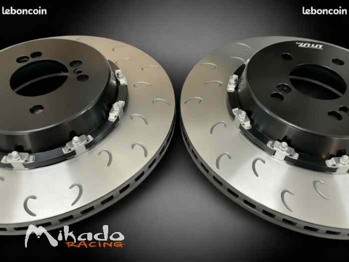 BMW M2 F87 M3 F80 M4 F82 Disques de freins sur bols Flottants. 0