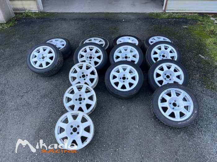 Lot de pneus (Hankook, Cooper, Michelin) et Jantes Renault 15 pouces 0