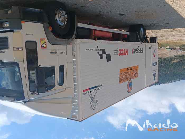 Camion paddock voiture rallye (échange possible). 0