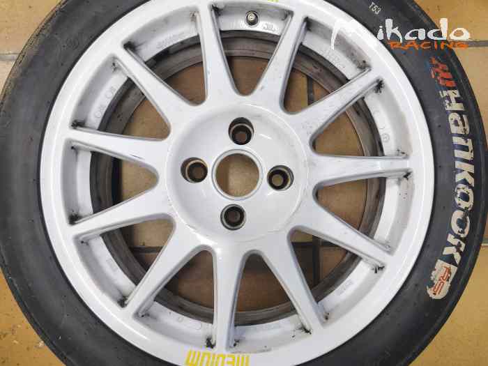 Pneu hankook 16 sur jantes speedline turini clio rs 2