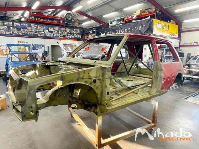 Caisse 5 gt turbo RS Motorsport numéro 17 1