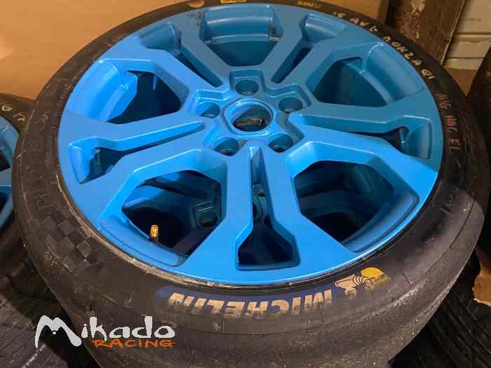 Jantes + pneus Clio Cup