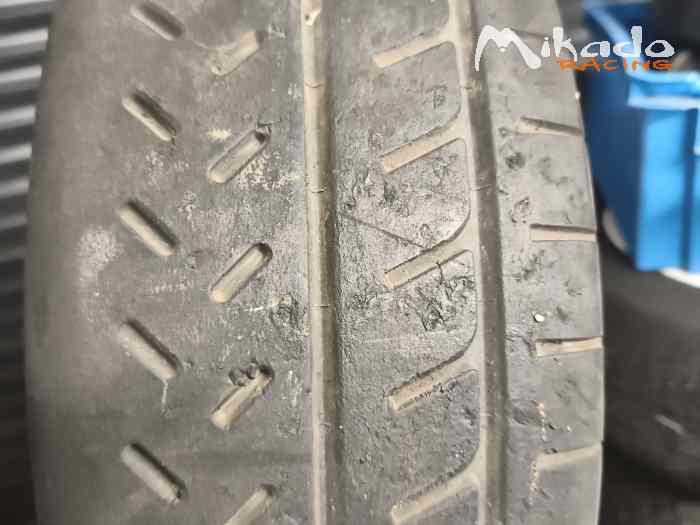 1 pneu Michelin 11 15/58/15 1