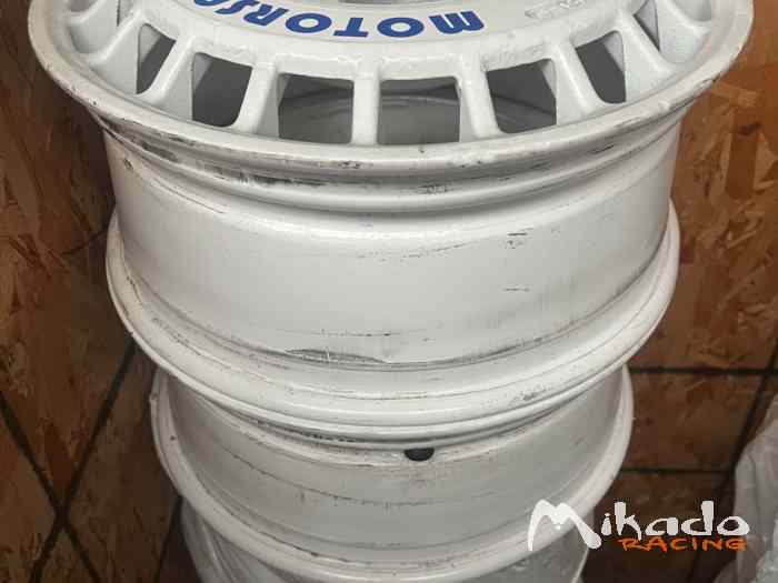 5 jantes Compomotive 15 x 6,5 en 5x114,3 état neuf – photo 2 sur 2