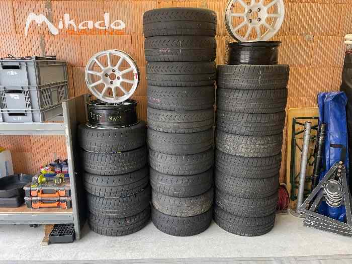 Lot pneus Michelin 17’ 0