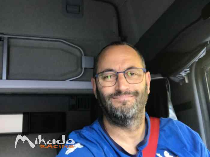 Trucky avec expérience sport automobil...