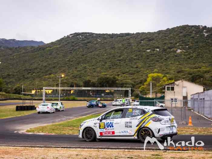 Clio Rallye 5 - RC5 1