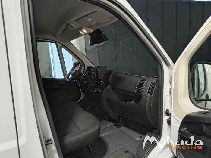 Camion d’assistance BOXER L4H2 180 BlueHdi auto 2