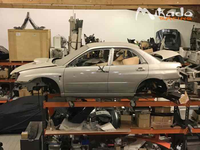 SUBARU Impreza STI 8/9 caisse neuve av...