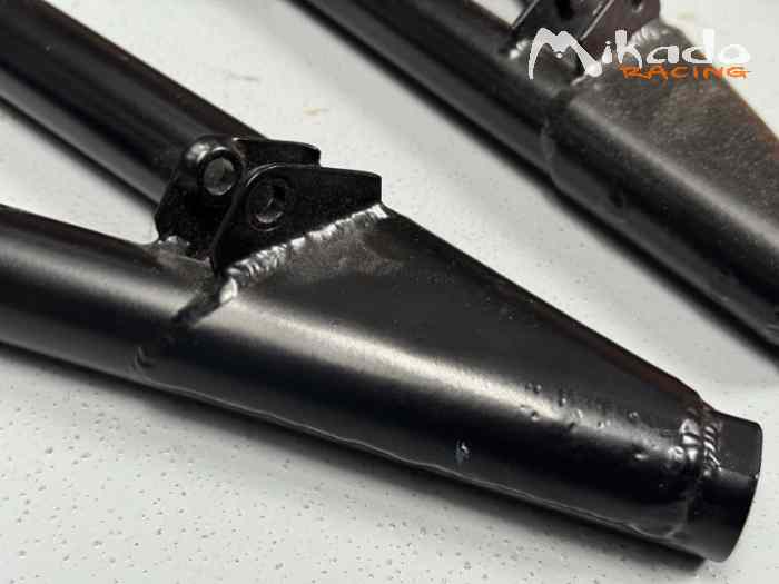 Jeu de triangles 106 / Saxo voies larges F2000 2