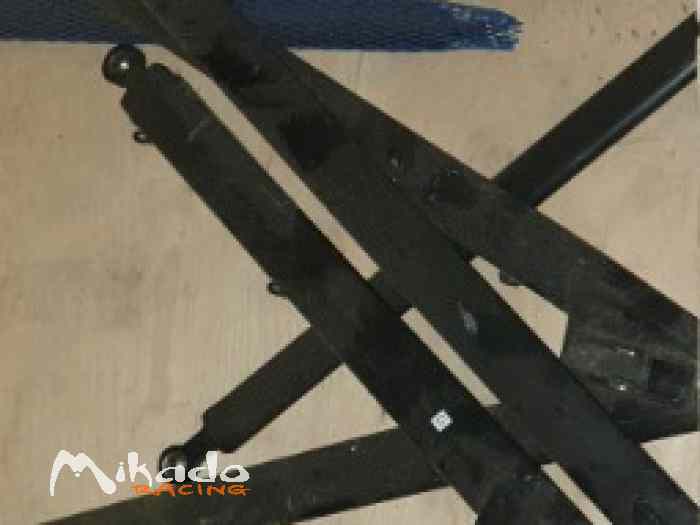 Vente de liquidation - 70 % de réduction sur les pièces F-Renault 2010-2018 à l