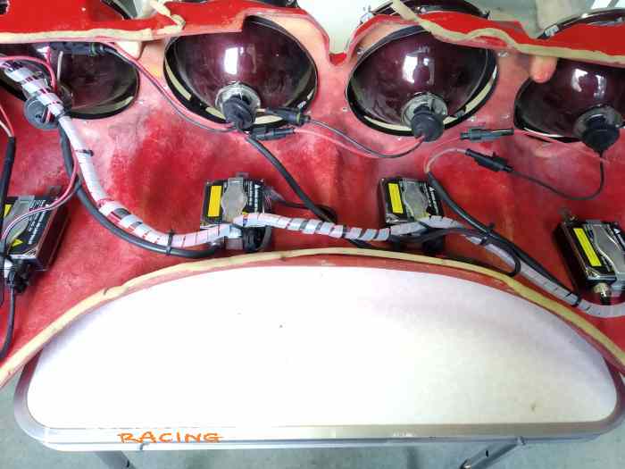 RAMPE PHARES ET FEUX DE VIRAGE PEUGEOT 306 TYPE MAXI G 2