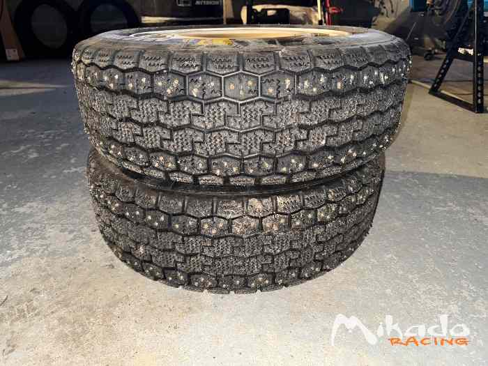 5 Pneus clous Michelin 15 pouces 2