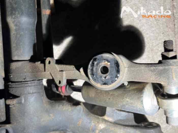 Train arrière 106 S16 + bagues bronze + fusées 6 rallyes. 2