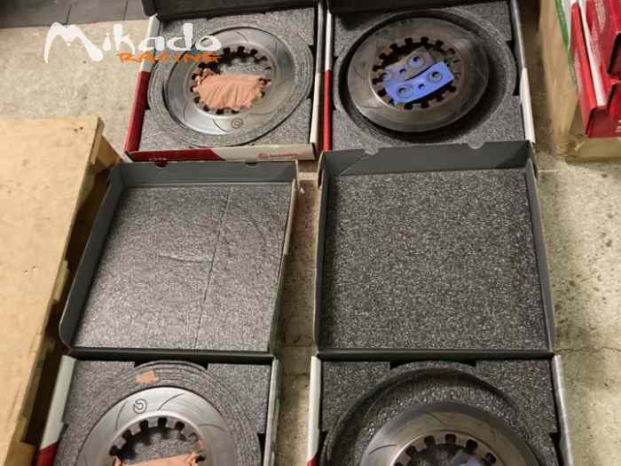 DISQUES FREINS AVANTS ET ARRIÈRES SKODA FABIA R5 TBE 0