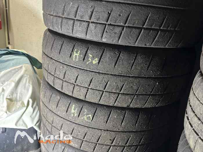 Pneus Michelin 19-63 / 17 0