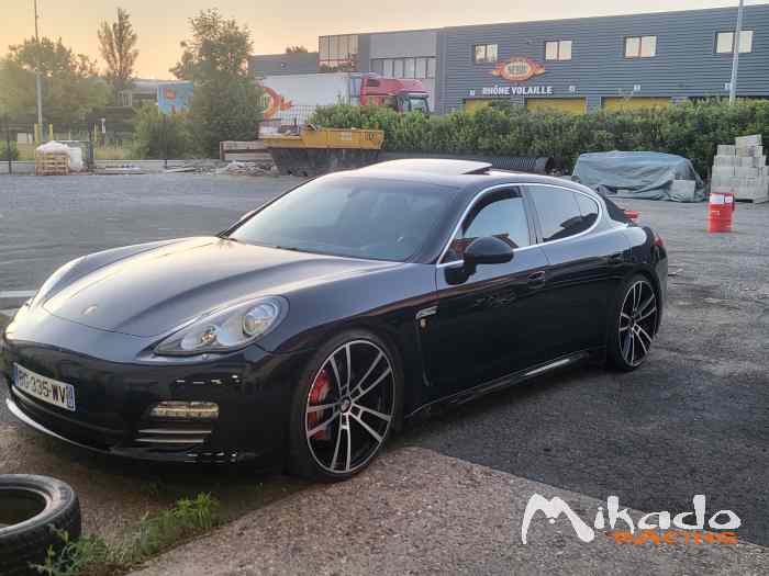 Porsche panamera 0
