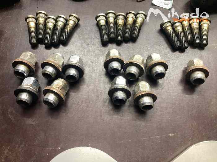 Pieces Mitsubishi Lancer evo 5, 6 et TME 2