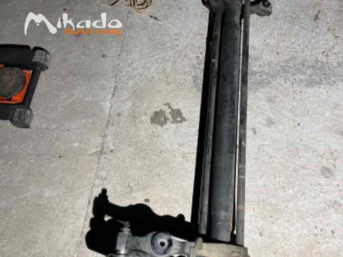 Train arrière 106 S16 + bagues bronze + fusées 6 rallyes. 0