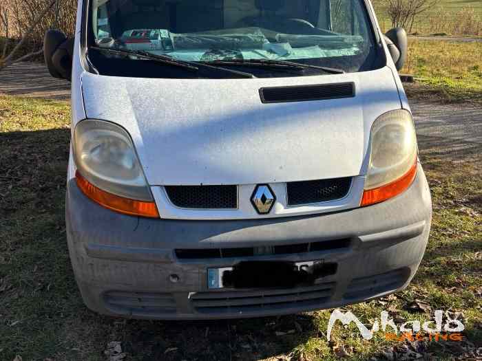 Renault trafic 5